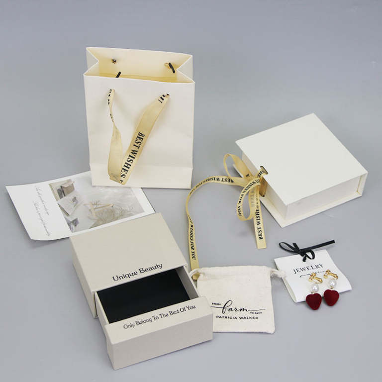 jewelry box for earrings  Pouch  Necklaces - Image 8