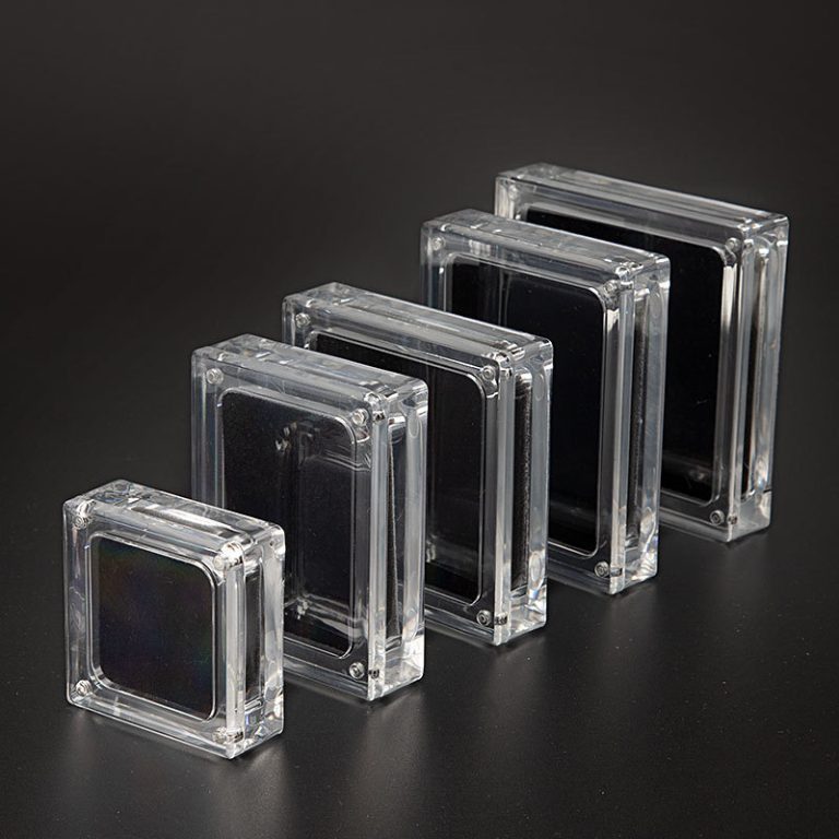 Transparent acrylic jewelry box, magnetic display box