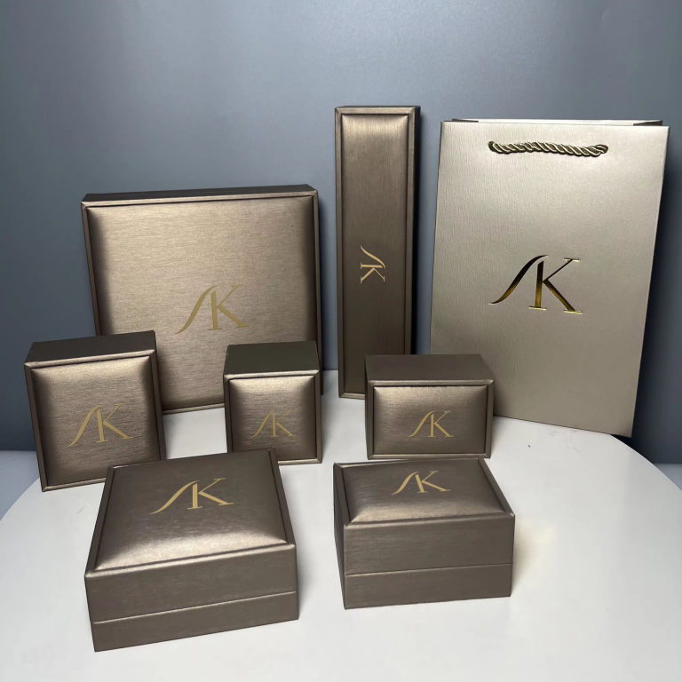 Custom Logo Velvet Luxury Jewelry Necklace and Earring Gift Box - Image 8