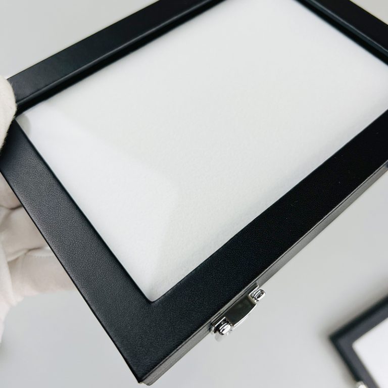 pendant collectible jewelry sample display box - Image 7