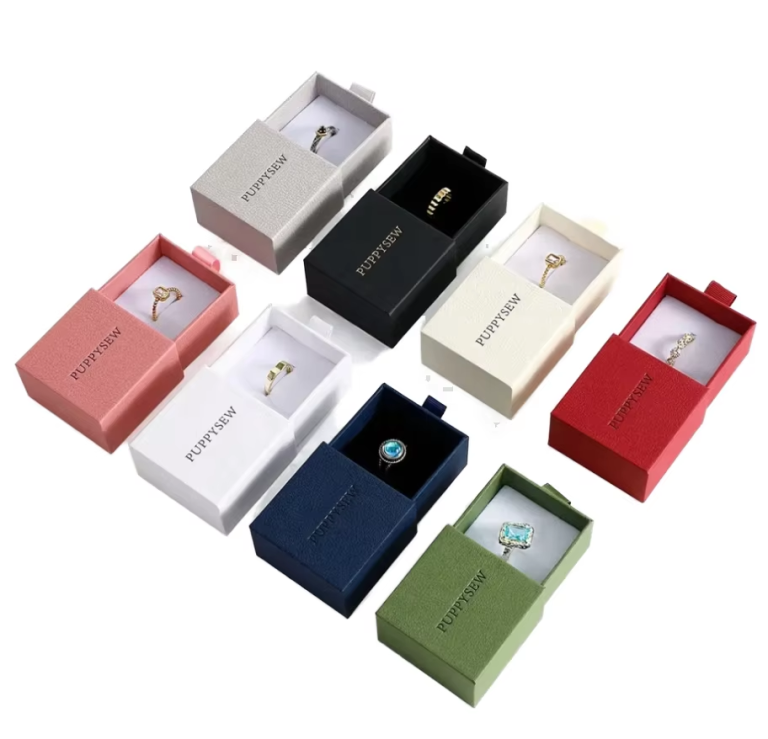 Custom Logo 9*9cm Dark Green High Quality Jewelry Packaging Box - Image 7