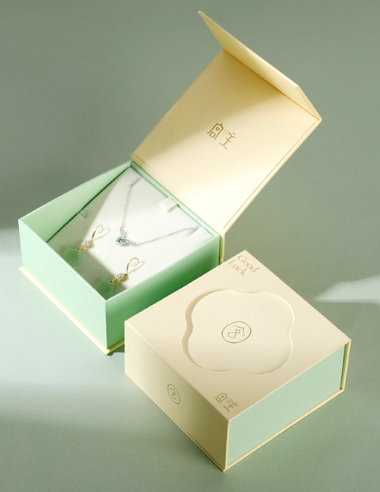 Modern Square Slide Box with Velvet Lining for Jewelry Bracelet Ring Earrings Custom Logo