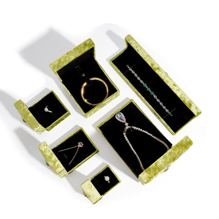 2026 Wholesale logo Custom Soft Touch Leather Diamond Ring Gift Package Gold Ring Box - Image 2