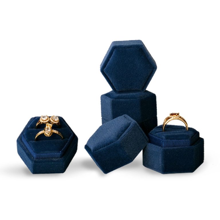 Manufacturer Wholesale Price Low MOQ Luxury Jewelry Package Box Ring Bracelet Box with Customized Logo