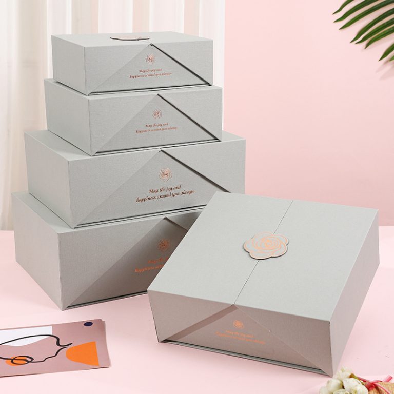 Custom Luxury Gift Box with Rigid Magnetic Closure Double Door Open Design Portable Paper Cardboard Packaging Insert - Image 7